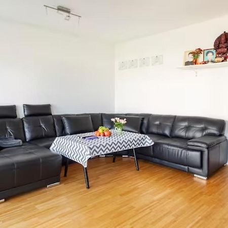 Privatzimmer Mit Balkon-Richtung Messe ฮันโนเวอร์ ภายนอก รูปภาพ