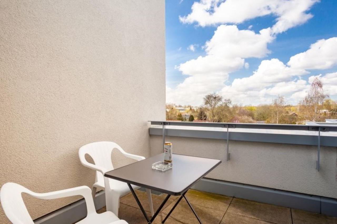 Privatzimmer Mit Balkon-Richtung Messe ฮันโนเวอร์ ภายนอก รูปภาพ