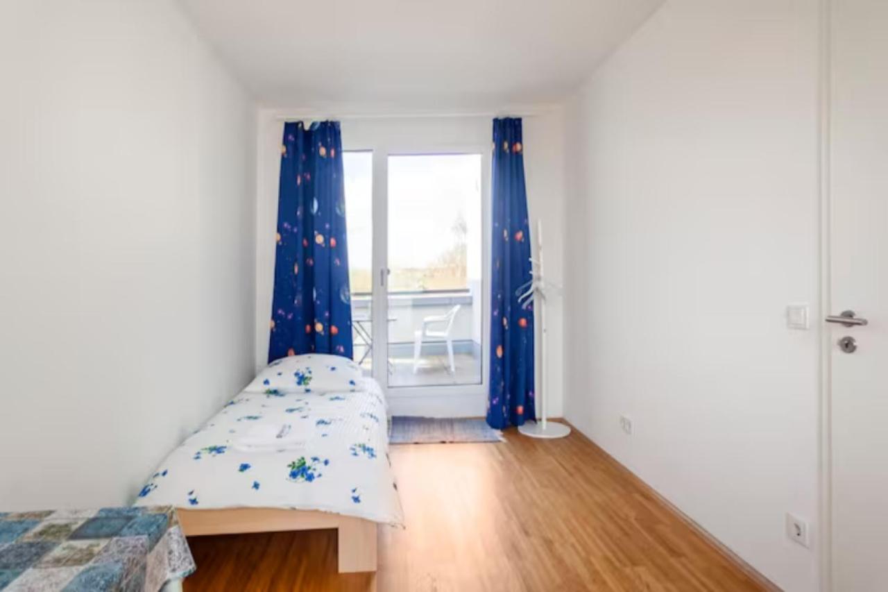 Privatzimmer Mit Balkon-Richtung Messe ฮันโนเวอร์ ภายนอก รูปภาพ