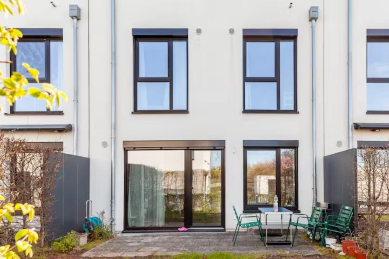 Privatzimmer Mit Balkon-Richtung Messe ฮันโนเวอร์ ภายนอก รูปภาพ